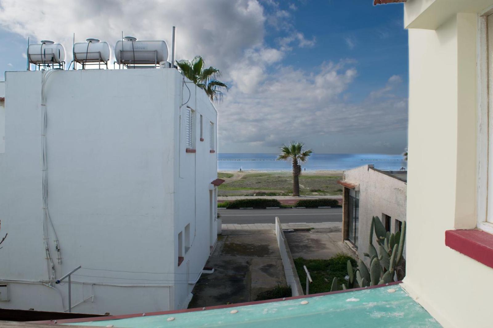 Merika Complex 1 Hou.32 Larnaca Exterior photo